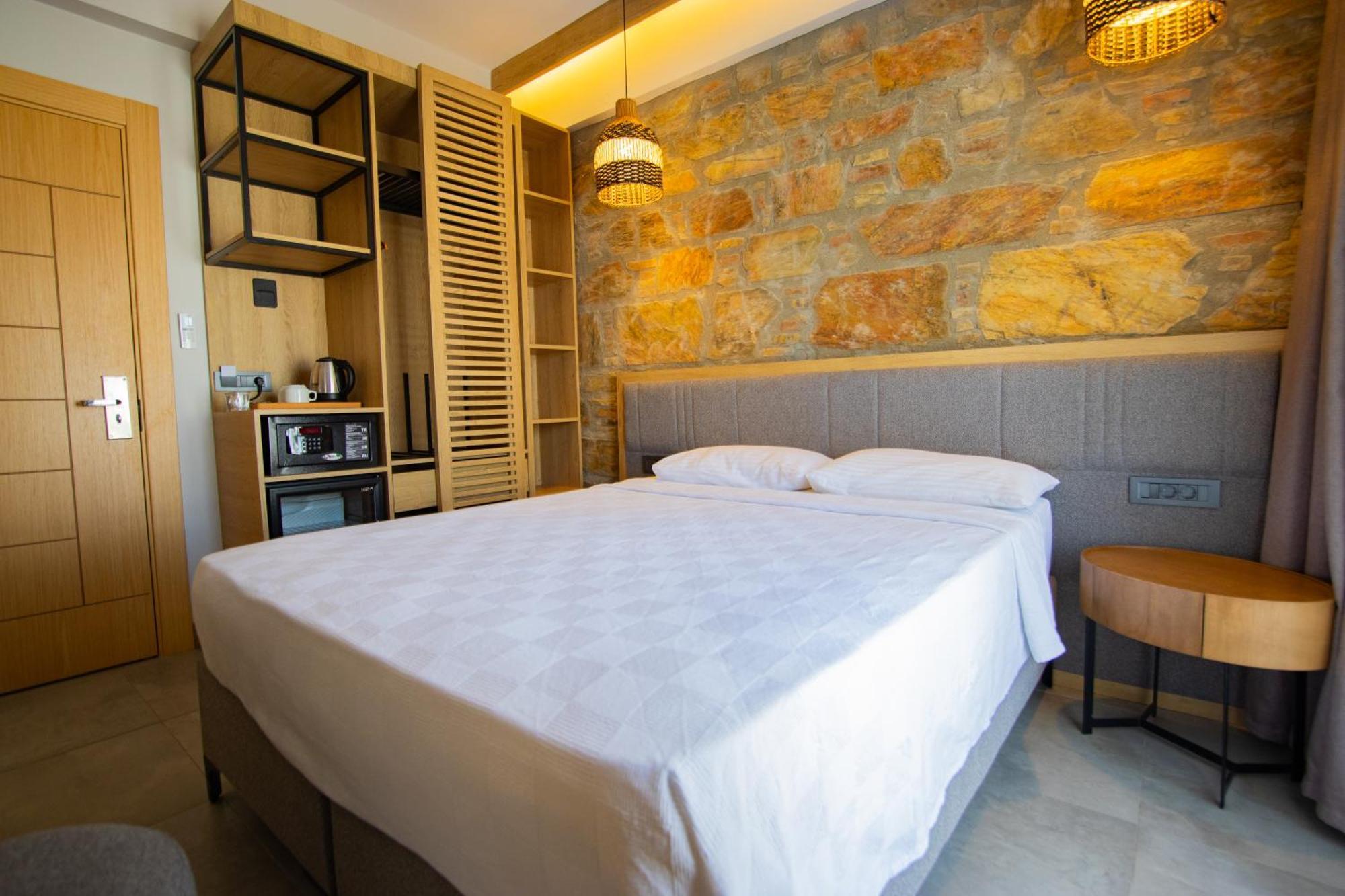 Asterina Hotel Turgutreis Rum bild