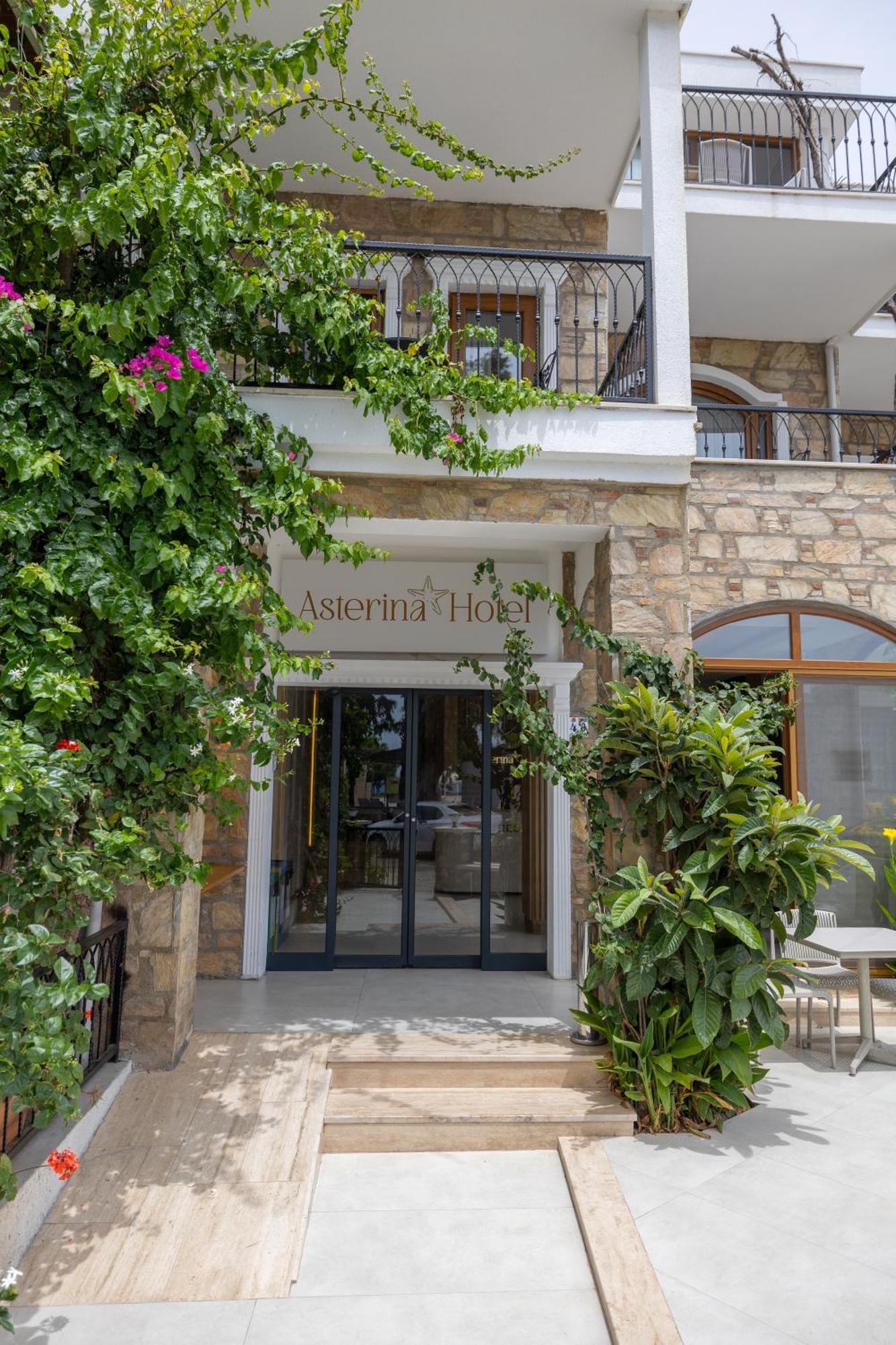 Asterina Hotel Turgutreis Exteriör bild